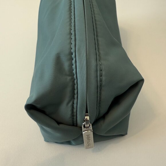 Lululemon Feeling Ready Mini Pouch - Tidewater Teal - Picture 3 of 8